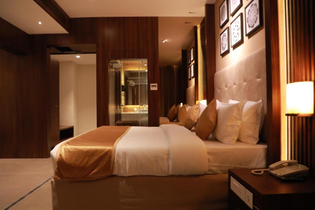 Magnet Hotel Kannur Exterior foto