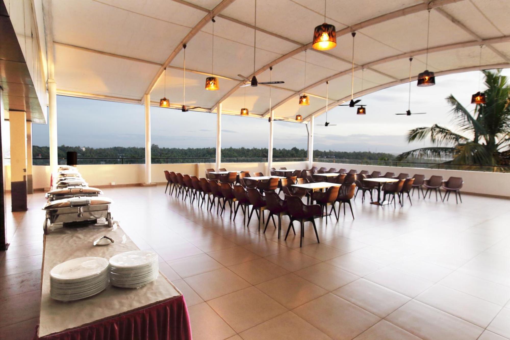 Magnet Hotel Kannur Exterior foto