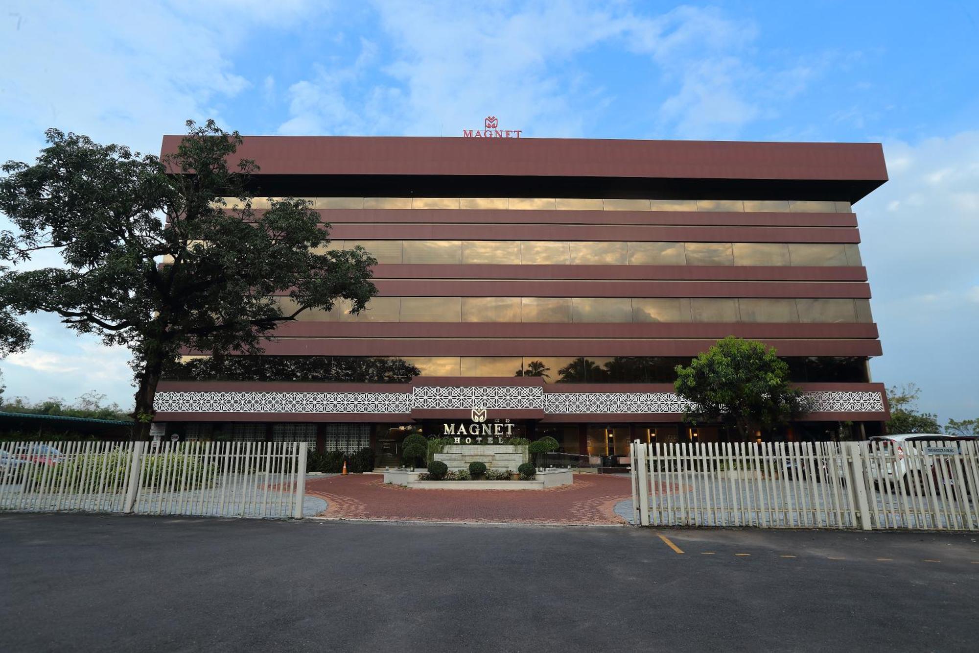 Magnet Hotel Kannur Exterior foto