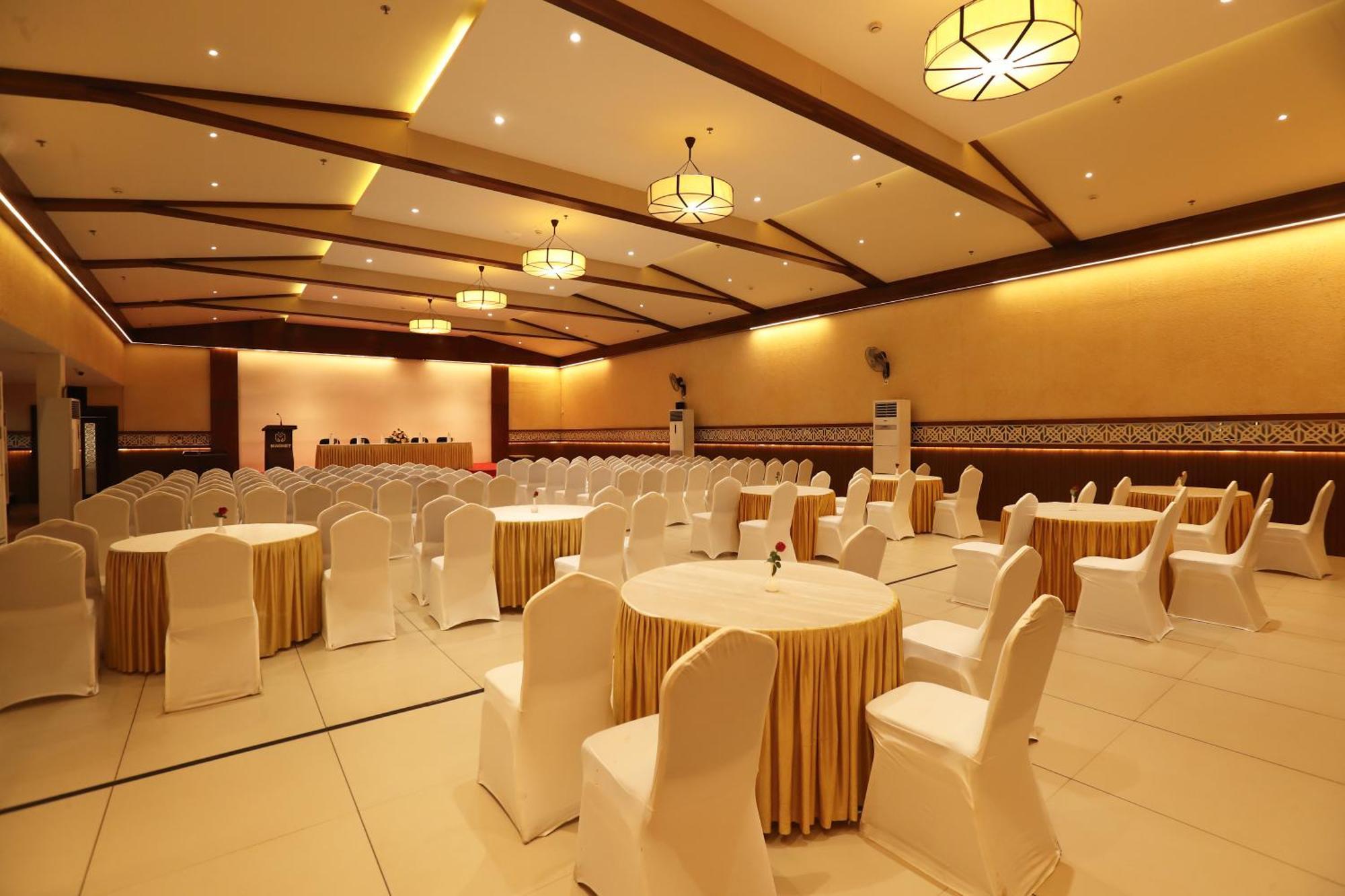 Magnet Hotel Kannur Exterior foto